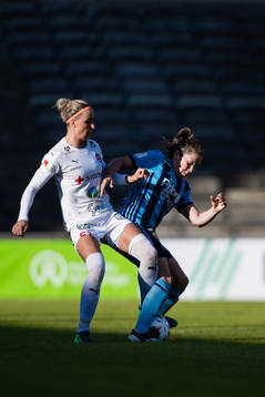 Djurgårdens Michelle Wörner och Rosengårds Sanne