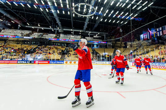 Anders Bastiansen of Norway celebrates