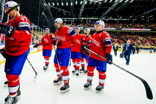 Thomas Valkvæ Olsen and Mathis Olimb of Norway
