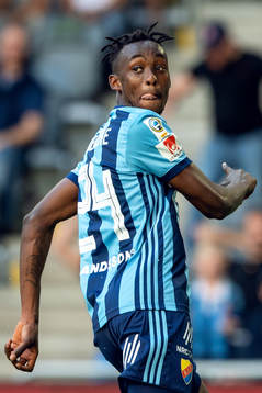 Djurgårdens Philana Tinotenda Kadewere jublar