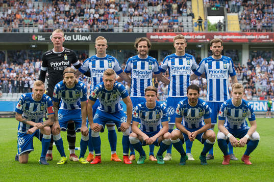 IFK Göteborgs startelva uppe fr.v. målvakt Pontus