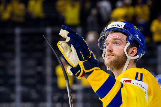 Sveriges Mattias Ekholm tackar publiken