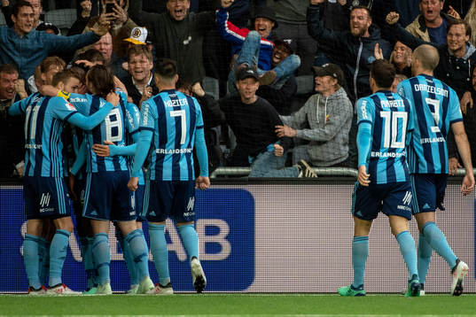 Djurgårdens Philana Tinotenda Kadewere jublar med