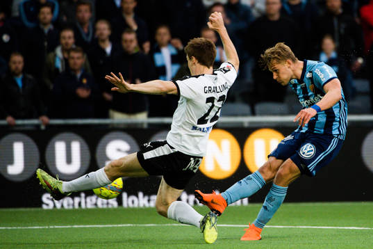 Djurgårdens Felix Beijmo utmanar Örebros Albin Granlund