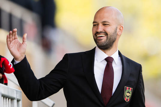 Brommapojkarnas tränare Luis Pimenta innan fotbollsmatchen i Allsvenskan mellan Brommapojkarna och Kalmar den 18 maj 2018 i Stockholm. 