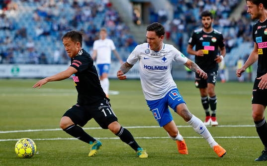 Dalkurds Yukiya Sugita  och Norrköpings David Moberg