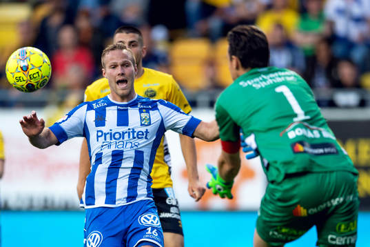 IFK Göteborgs Gustav Engvall och Elfsborgs målvakt Kevin