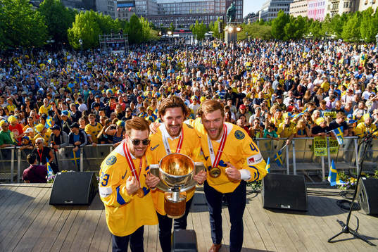Sveriges Viktor Arvidsson, Filip Forsberg och Mattias