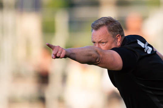 Trelleborgs tränare Patrick Winqvist agerar