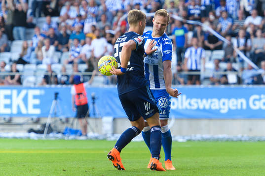 Djurgårdens Felix Beijmo och IFK Göteborgs Gustav Engvall