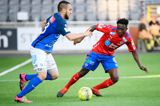 Helsingborgs Mamudu Moro och Norrbys Kardo Sarchel Aso Omar
