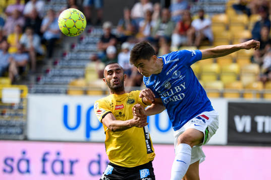 Trelleborgs Denis Hadzikadunic och Elfsborgs Issam Jebali