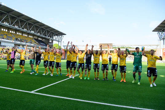 Elfsborgs spelare tackar publiken
