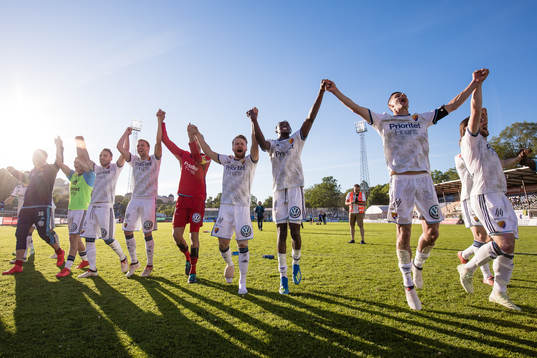 Djurgårdens Philana Tinotenda Kadewere och Haris Radetinac