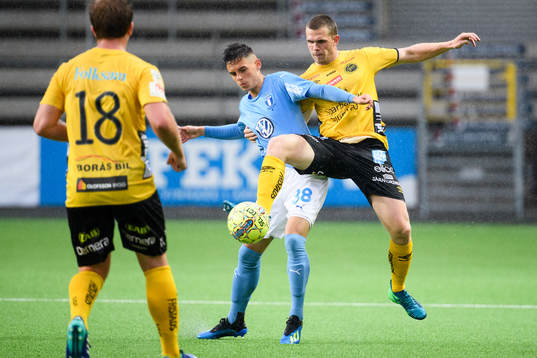 Elfsborgs Jesper Manns och Malmö FF´s Laorent Shabani