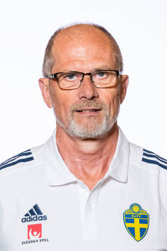 Lars-Christer Olsson från Svenska fotbollförbundets styrelse poserar för porträtt den 29 maj 2018 i Stockholm.
