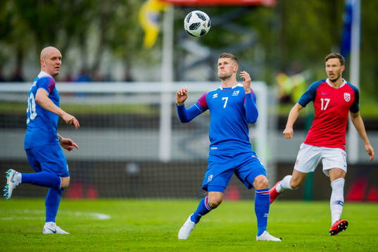 Jóhann Gudmundsson of Iceland and Martin Linnes of Norway