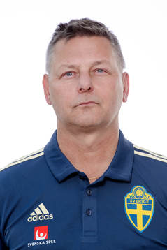 Lars-Erik Hemgren, Team manager i Sveriges U21-landslag i fotboll poserar för ett porträtt den 3 juni 2018 i Stockholm.