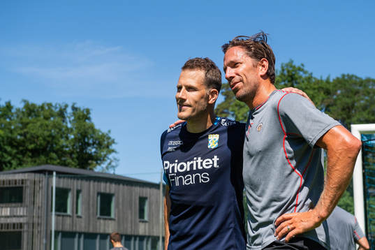 Bla gjennom flere bilder av Fotboll, IFK Göteborg och Frölunda, Träning
