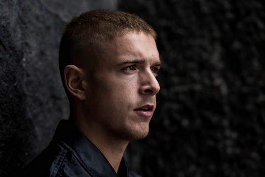 Fotbollsspelaren Kristoffer Peterson som spelar i Heracles