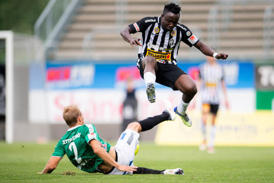 Landskronas Edafe Egbedi och Brages Alexander Zetterström