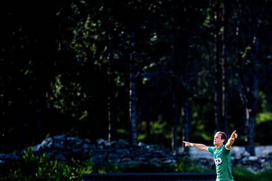 Ståle Steen Sæthre of Nest-Sotra celebrates the 4-0 goal