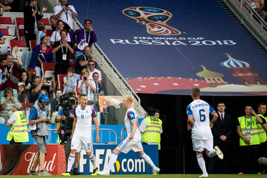 Alfred Finnbogason of Iceland celebrates scoring 1-1