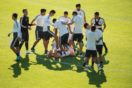 Players of the Mexican national football team fools around,