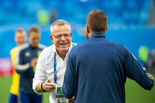 Pontus Jansson hugs the head coach Janne Andersson of