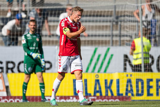 Kalmars Viktor Elm jublar