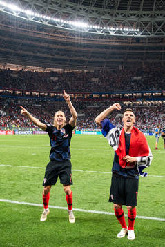 Domagoj Vida and Mario Mandzukic of Croatia cdlebrate