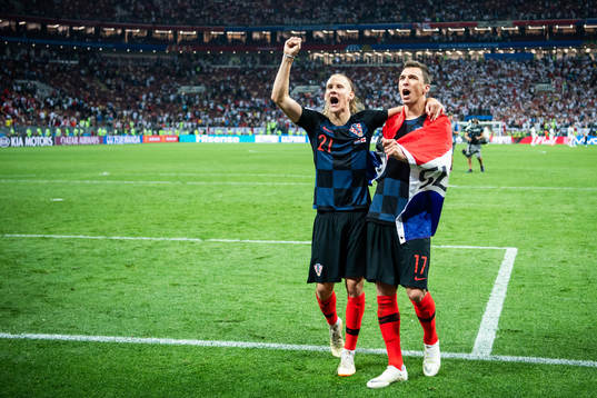 Domagoj Vida and Mario Mandzukic of Croatia celebrate