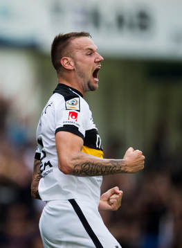 s Alexander Milosevic jublar under fotbollsmatchen i Allsvenskan mellan GIF Sundsvall och AIK den 15 juli 2018 i Sundsvall.