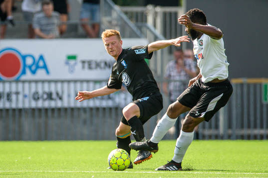 Malmö FFs Anders Christiansen och Örebros Michael Junior