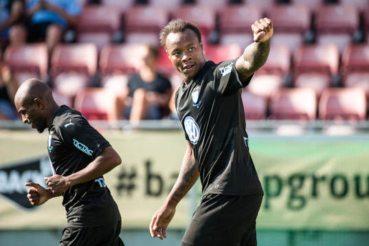 Malmö FFs Carlos Strandberg jublar