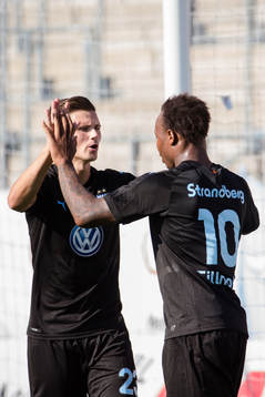 Malmö FFs Marcus Antonsson och Carlos Strandberg jublar