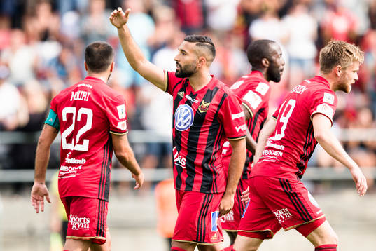 Östersunds Saman Ghoddos  jublar efter 2-0 