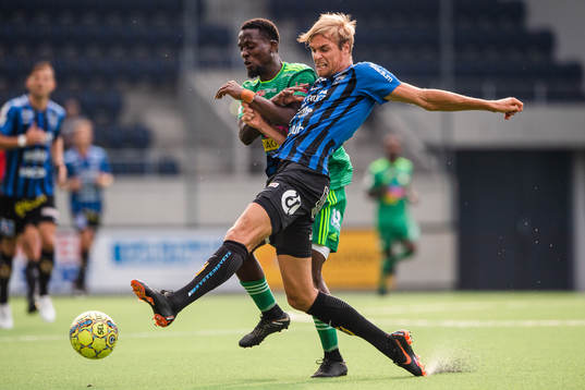 Dalkurds Mohamed Buya Turay och Sirius Oscar Pehrsson i