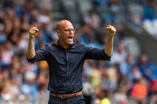 Sundsvalls tränare Joel Cedergren jublar