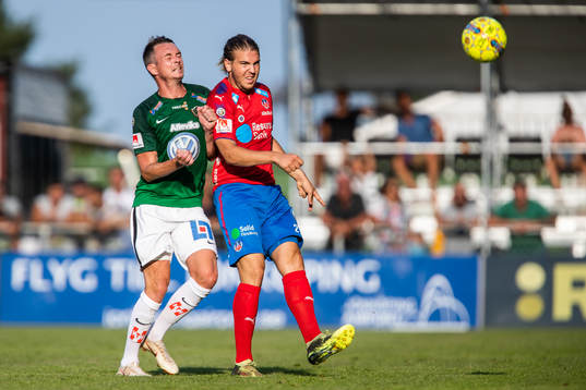 Jönköpings Daryl Smylie och Helsingborgs Charlie Weberg i