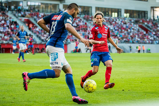 Norrbys Kardo Sarchel Aso Omar och Helsingborgs Max Svensson