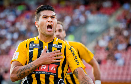 Häckens Paulinho gör mål och jublar vid 1-2 målet