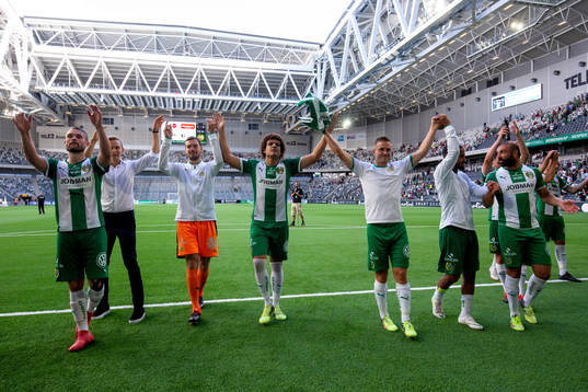 Hammarbys spelare jublar