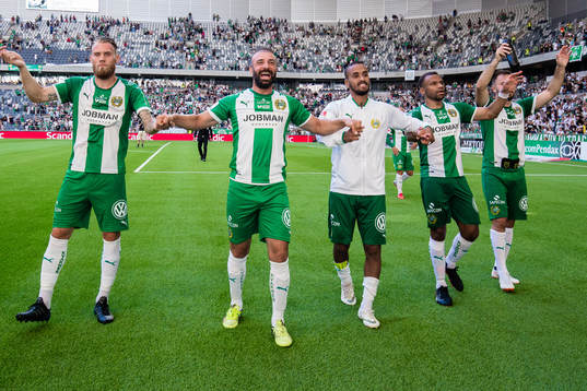 Hammarbys David Fällman , Kennedy Bakircioglu , Junes Barny och Serge-Junior Martinsson Ngouali jublar