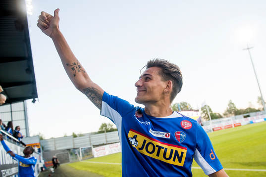 William Alibin Kurtovic of Sandefjord celebrates