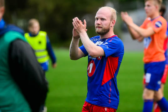 Andreas Løvland of Tromsdalen celebrating