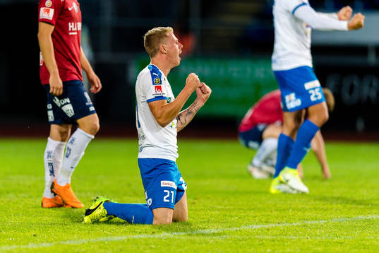 Värnamos Anton Maikkula jublar