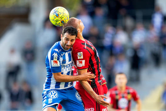 IFK Göteborgs André Calisir och Östersunds Douglas Bergqvist