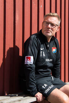 Örgrytes tränare Thomas Askebrand