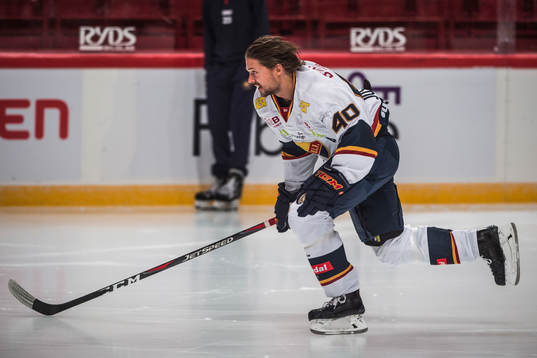 forward Jacob Josefson